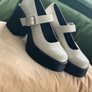 Steve Madden Women's White Platform Mary Jane Shoes